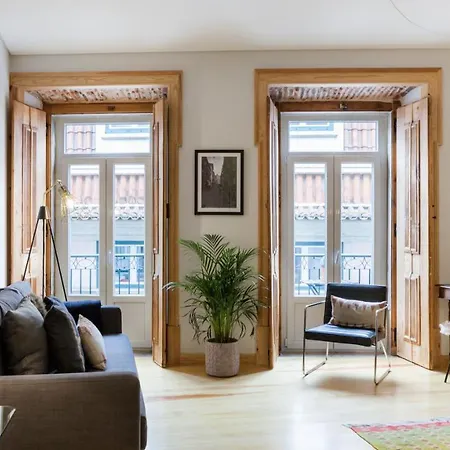 Charming Flat With Balconies Chiado District 2 Bedrooms & Ac 19th Century Building Lägenhet Lisboa