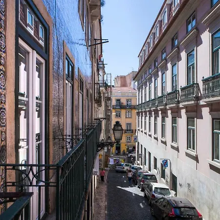 Charming Flat With Balconies Chiado District 2 Bedrooms & Ac 19th Century Building * Lisboa